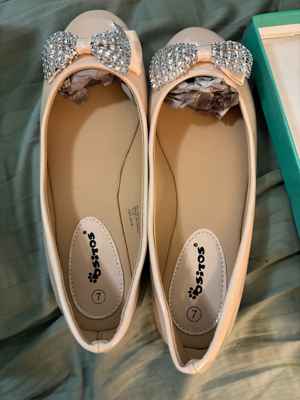 NEW Women's Nude Bow Ballet Flats with Crystal Accents